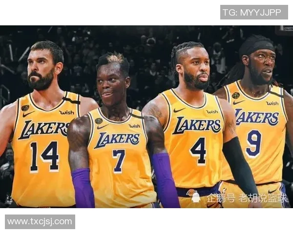 杭州羽毛球队防反战术解析与热点动态深度剖析 杭州羽毛球队防反战术解析与热点动态深度剖析